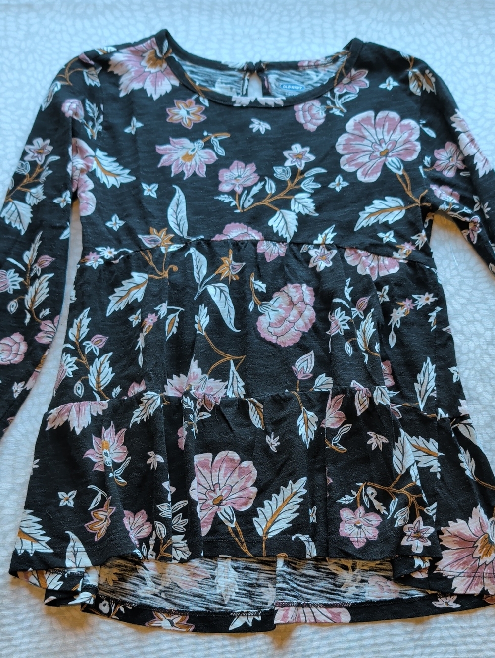 Bundle of Girls Tops & Denim Jeans and Shorts FIVE Pieces Size 10 - Picture 2 of 13